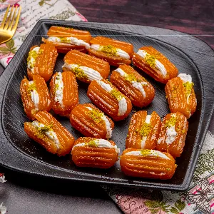 بلح الشام بالكريمه